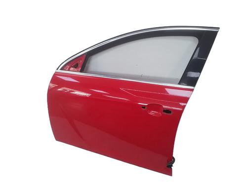 Used Left front door OPEL INSIGNIA A (G09) 2.0 CDTI (68) (163 hp) 31013658