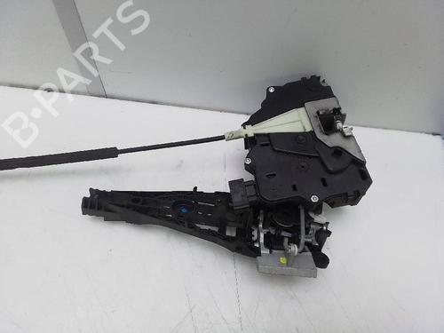 Venstre fortil lås OPEL CORSA E (X15) 1.4 Turbo (08, 68) (101 hp) 26159764