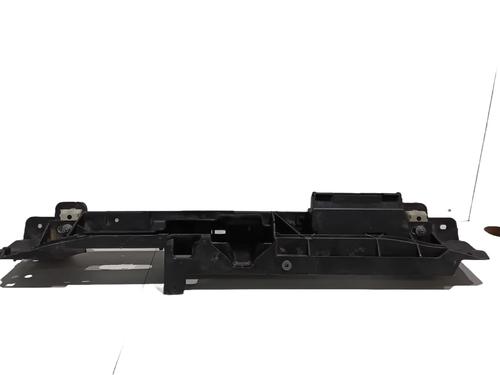 Used Front bumper bracket Front bumper bracket PEUGEOT 3008 II SUV (MC_, MR_, MJ_, M4_) Hybrid 180 (M4DGLU) (179 hp) 38799337 38799337