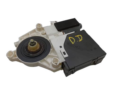 Motor elevalunas delantero derecho AUDI TT Roadster (8J9) 2.0 TFSI (200 hp) 30051366