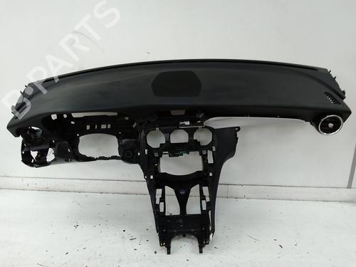 Used Dashboard Dashboard MERCEDES-BENZ C-CLASS (W205) C 220 BlueTEC / d (205.002, 205.004) (170 hp) 18890621 18890621