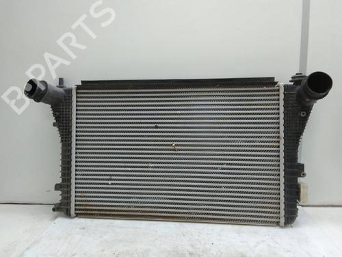 Ladeluftkühler für VW CADDY III MPV (2KB, 2KJ, 2CB, 2CJ) 1.6 TDI (102 hp) 28148958