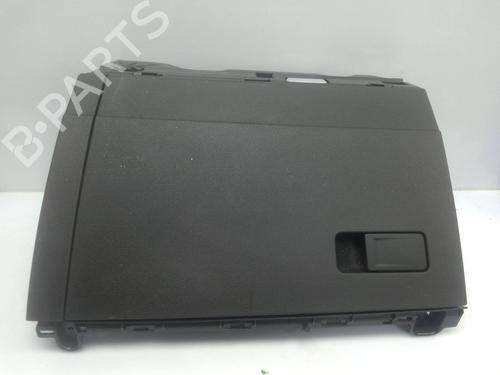 Used Glove box Glove box 28150102 28150102
