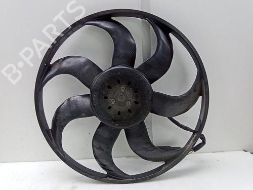 Used Radiator fan Radiator fan BMW X2 (F39) sDrive 18 d (150 hp) 18580376 18580376