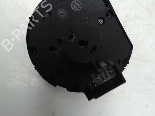 Headlight switch SEAT LEON (5F1) 2.0 TDI | BP28150295I24 