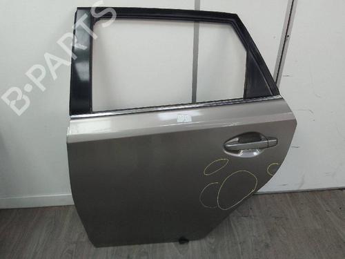Left rear door TOYOTA AURIS (_E18_) 1.8 Hybrid (ZWE186_, ZWE186R) | BP21678062C4 
