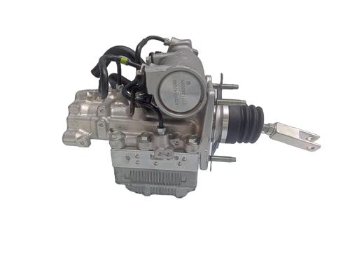Used Brake master cylinder Brake master cylinder TOYOTA RAV 4 IV (_A4_) 2.5 Hybrid (AVA42_) (197 hp) 20671516 20671516
