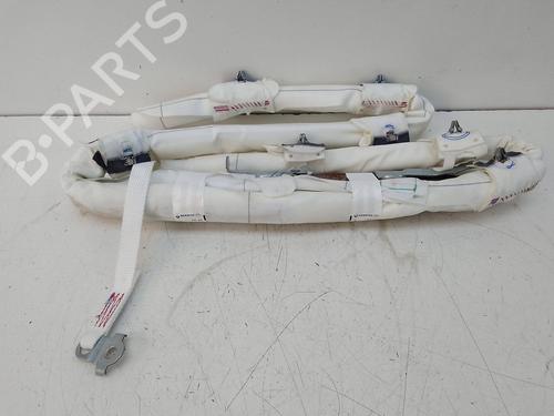 left-curtain-airbag-renault-megane-iv-hatchback-b9amn_-12-tce-100-b9ms-0080p1110030-2015-18957229 main image