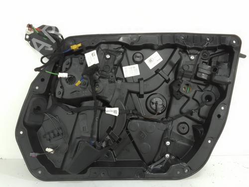 Rudehejsemekanisme Højre foran Rudehejsemekanisme Højre foran MERCEDES-BENZ C-CLASS T-Model (S205) C 300 de (205.213) (306 hp) 34612974 34612974