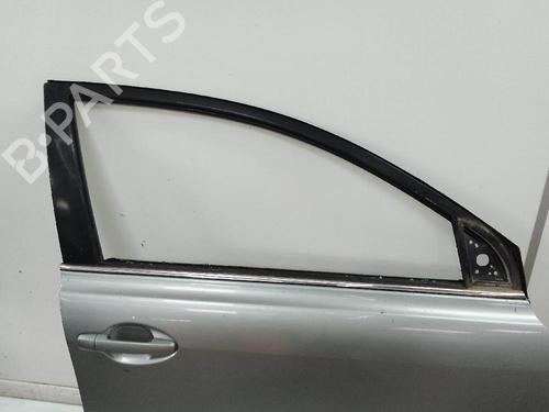 Right front door TOYOTA AVENSIS Estate (_T25_) 2.2 D-4D (ADT251_, ADT251R) | BP19697084C3 