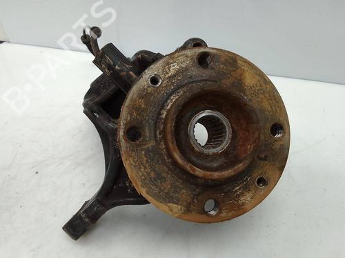 Used Right front steering knuckle Right front steering knuckle CITROËN C4 CACTUS 1.2 VTi 82 (82 hp) 22188687 22188687