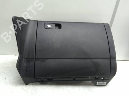 Used Glove box VW GOLF VII (5G1, BQ1, BE1, BE2) 1.4 TSI (125 hp) 26054561