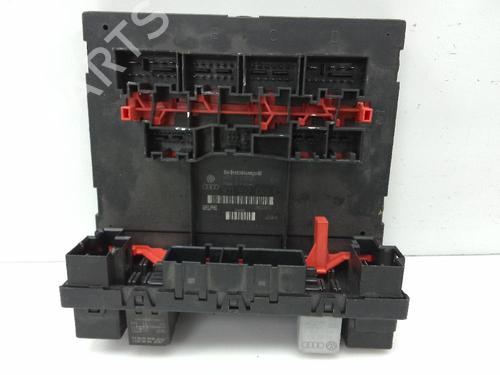 Fuse box VW GOLF V (1K1) 1.9 TDI | BP22631473E1 