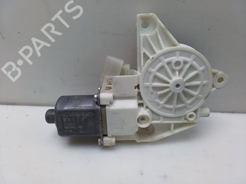 Used Left front window motor MERCEDES-BENZ B-CLASS Sports Tourer (W246, W242) B 180 CDI (246.200) (109 hp) 26158862