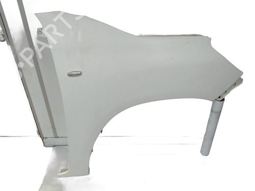 Used Right front fenders TOYOTA HILUX VIII Pickup (_N1_) 2.4 D 4WD (GUN125_, GUN125R) (150 hp) 30272838