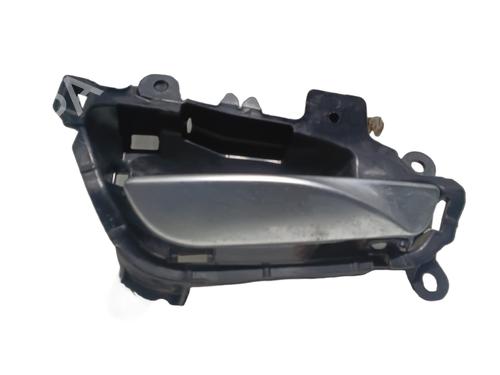 Used Front right interior door handle Front right interior door handle BMW 1 (F20) 116 d (116 hp) 36528278 36528278