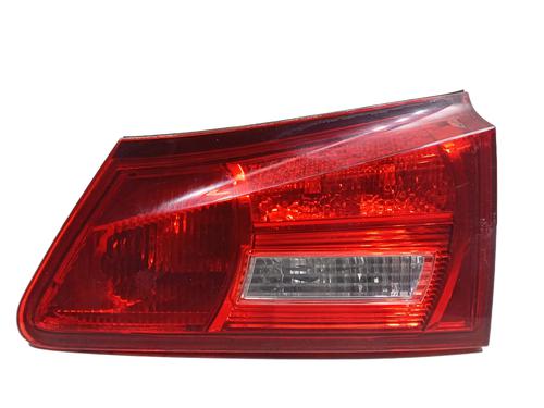 Højre baglygte bagklap LEXUS IS II (_E2_) 220d (ALE20) (177 hp) 32362079