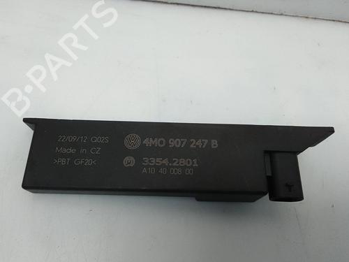 Electronic module PORSCHE TAYCAN (Y1A) Electric (Y1AAA1, Y1AAI1) 4m0907247b