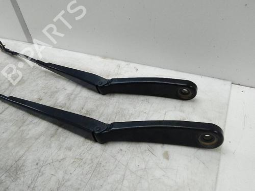 Used Front windshield wiper arm BMW X3 (F25) xDrive 20 d (190 hp) 19659050