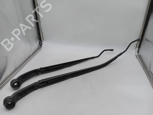 Used Front wipers mechanism HYUNDAI i20 II (GB, IB) 1.2 (84 hp) 29232879