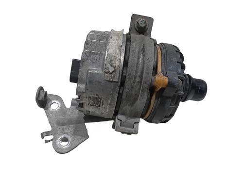 Used Auxiliary water pump Auxiliary water pump MERCEDES-BENZ C-CLASS T-Model (S205) C 300 de (205.213) (306 hp) 35722204 35722204