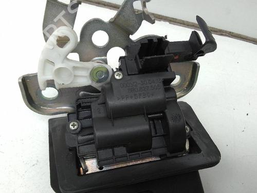 Used Tailgate lock AUDI A3 Sportback (8VA, 8VF) 2.0 TDI (150 hp) 19776616