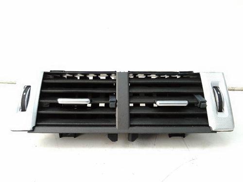 Used Air vent LAND ROVER RANGE ROVER EVOQUE (L538) 2.2 D 4x4 (150 hp) 18580206
