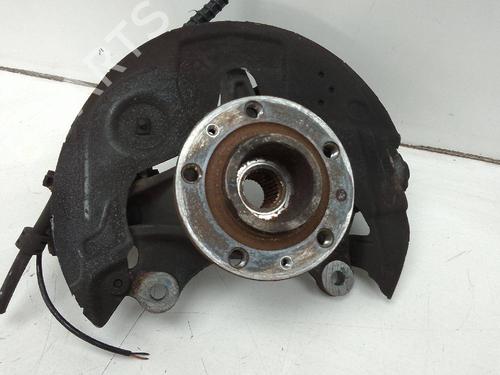 Left front steering knuckle PEUGEOT 5008 II (MC_, MJ_, MR_, M4_) 1.5 BlueHDi 130 (MCYHZJ, MCYHZR, MCYHZX) | BP18587353M25 