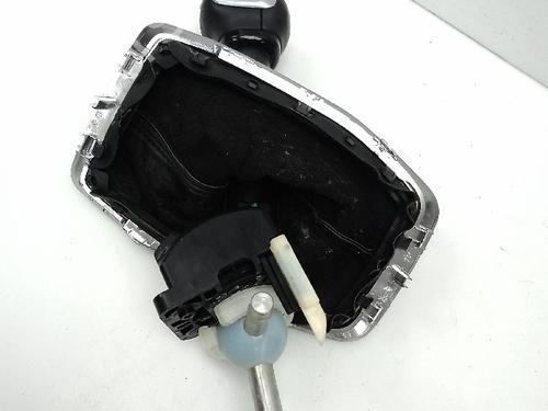 Used Gear lever PEUGEOT 208 II (UB_, UP_, UW_, UJ_) 1.5 BlueHDI 100 (102 hp) 23142645
