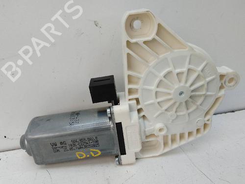 Used Right front window motor VW PASSAT B8 Variant (3G5, CB5) [2014-2025]  18587302