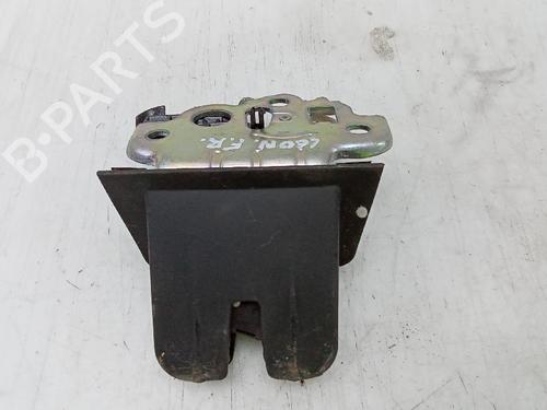 Used Tailgate lock SKODA OCTAVIA II (1Z3) 1.9 TDI (105 hp) 26160944