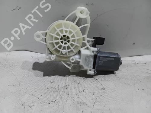 Used Right front window motor Right front window motor MERCEDES-BENZ C-CLASS T-Model (S205) C 300 de (205.213) (306 hp) 34612964 34612964