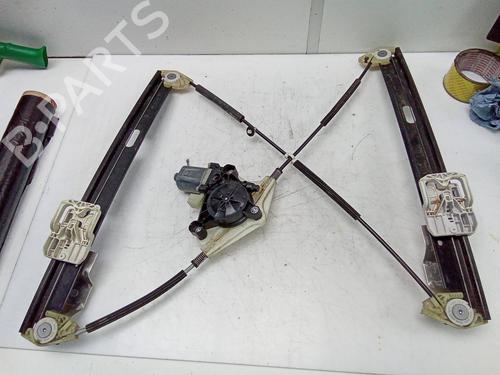 Alzavetro anteriore sinistro SEAT LEON SC (5F5) 1.2 TSI (86 hp) 26159877