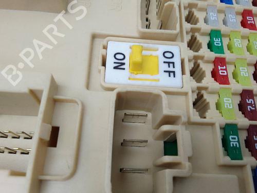 Fuse box KIA CARENS IV  | BP18586607E1 