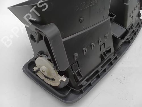 Air vent RENAULT MEGANE III Hatchback (BZ0/1_, B3_) 1.2 TCe (BZ2B, BZ11) | BP29385424I21 