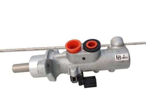 Used Brake master cylinder Brake master cylinder VW TRANSPORTER T6 / CARAVELLE T6 Bus (SGB, SGJ, SHB, SHJ) 2.0 TDI 4motion (150 hp) 18596208 18596208