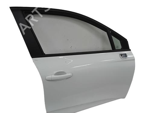 Right front door RENAULT CLIO V (B7_) 1.5 Blue dCi 115 (B7AD) | BP32155768C3