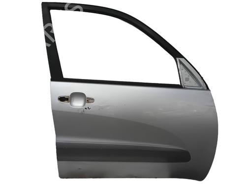 Used Right front door Right front door 39026342 39026342