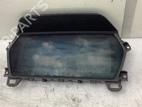 Used Instrument cluster BMW 1 (F40) 116 d (116 hp) 18839911