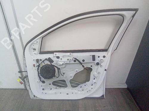 Used Right front door PEUGEOT 308 II (LB_, LP_, LW_, LH_, L3_) 1.6 HDi (92 hp) 19143395