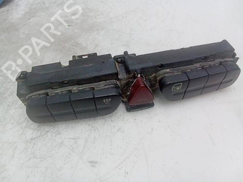 Switch MERCEDES-BENZ C-CLASS Coupe (CL203) C 200 Kompressor (203.745) | BP19788454I30
