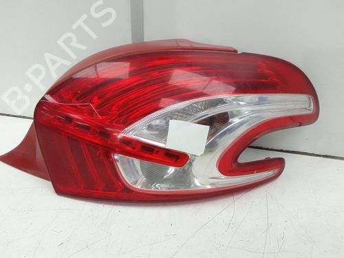 Used Rear center light Rear center light PEUGEOT 208 I (CA_, CC_) 1.6 HDi (116 hp) 19519728 19519728
