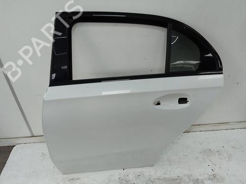 Used Left rear door FIAT 500L (351_, 352_) 1.3 D Multijet (199.LYM11, 199.LYM1A) (95 hp) 28149235