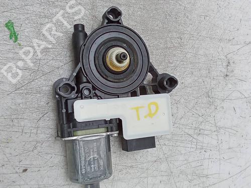 Portierruitmotor rechtsvoor SEAT LEON Sportstourer (KL8, KLD) 2.0 TDI (150 hp) 28149512