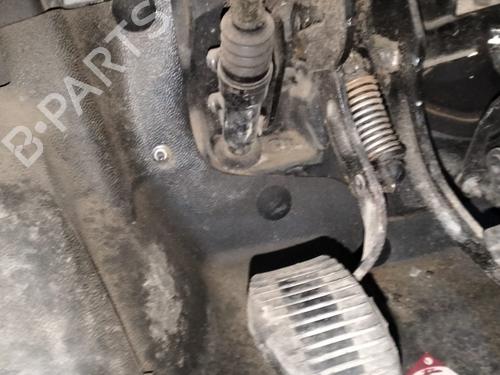 Used Clutch pedal CITROËN JUMPY II Van 1.6 HDi 90 16V (90 hp) 31063612