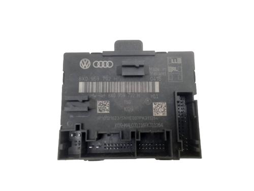 Used Electronic module Electronic module AUDI Q3 (8UB, 8UG) 2.0 TDI (150 hp) 21084672 21084672