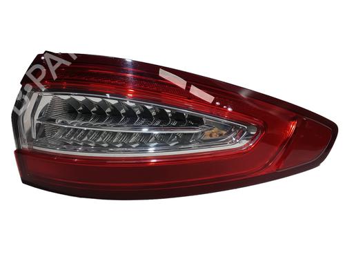 Used Right taillight Right taillight FORD MONDEO V Hatchback (CE) 2.0 TDCi 4x4 (150 hp) 33428229 33428229