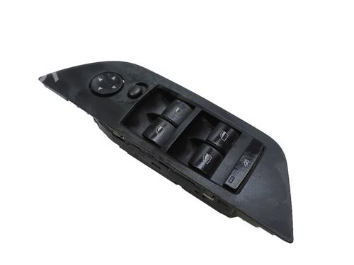 BP30699459I27 main image