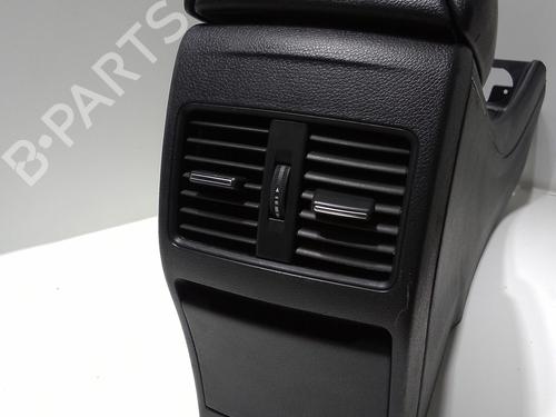 Middle console MERCEDES-BENZ A-CLASS (W176) A 160 CDI / d (176.011) | BP29385868I22 