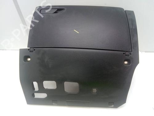 Used Glove box AUDI A3 (8V1, 8VK) 1.6 TDI (110 hp) 28147656